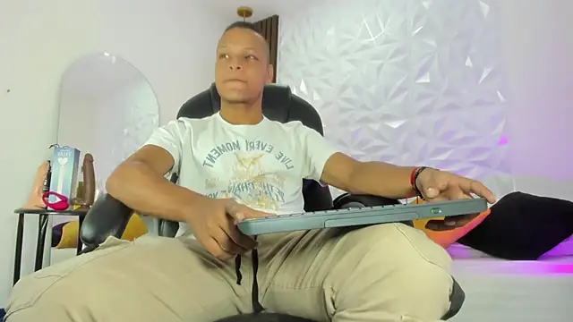 Ricky Owens1 online show from September 26, 1:40 pm