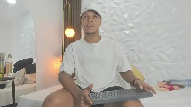 Ricky Owens1 online show from October 8, 1:56 pm