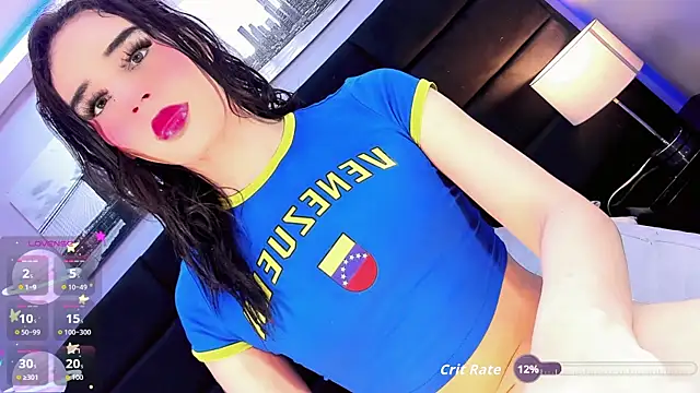 Valeria Rouss online show from October 9, 1:00 pm