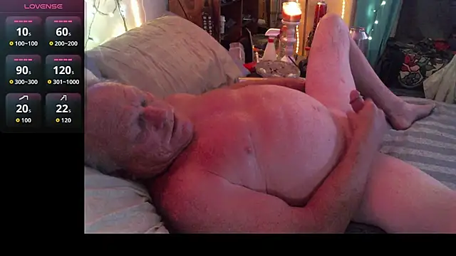 Pussyeat2please online show from March 2, 11:50 am