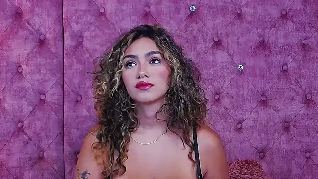 MaddisonBelucci online show from October 14, 8:53 pm