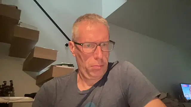 Snapshot of choupipat1 chatting on September 21, 6:07 am choupipat1 online show from September 21, 6:07 am