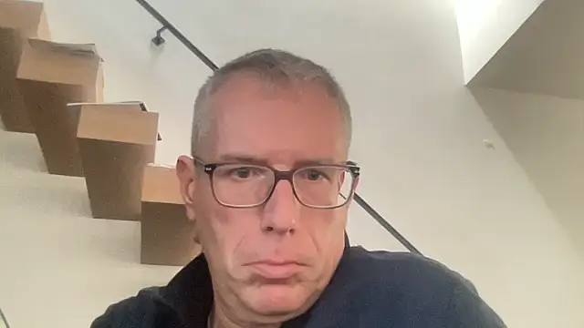 choupipat1 online show from March 2, 1:40 pm