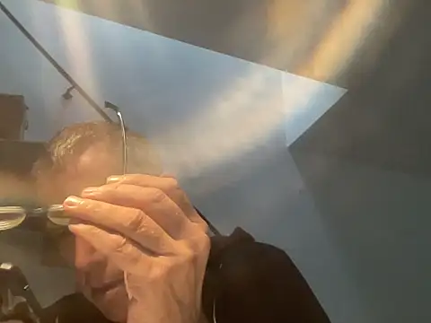 Snapshot of choupipat1 chatting on September 30, 6:19 am choupipat1 online show from September 30, 6:19 am