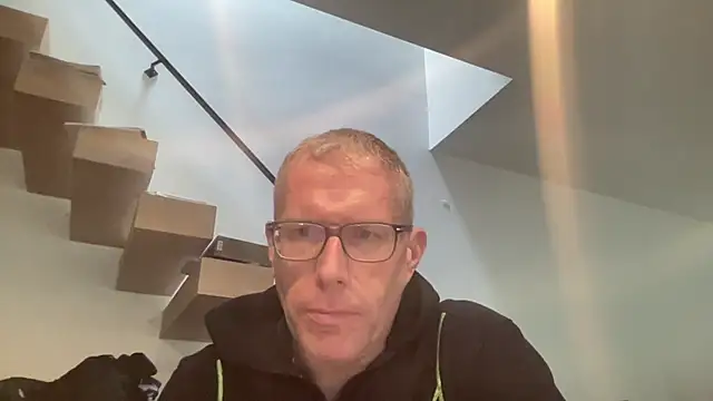 choupipat1 online show from March 8, 8:28 am