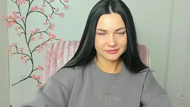 Lune Moon online show from February 18, 6:22 am