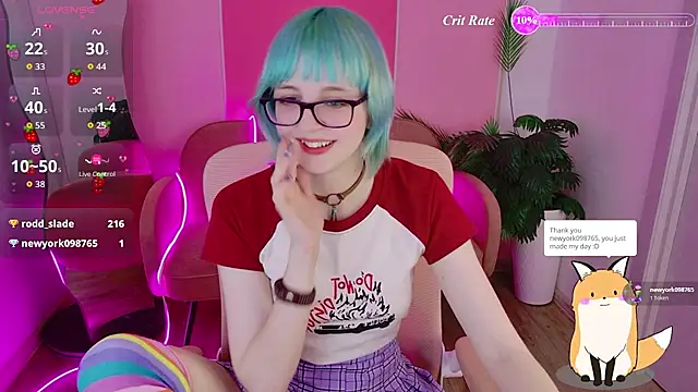 CoralineYoung online show from July 24, 10:00 am