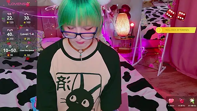 CoralineYoung online show from May 3, 5:01 am