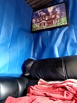 Snapshot of Chrisdee2 chatting on November 21, 10:14 am Chrisdee2 online show from November 21, 10:14 am