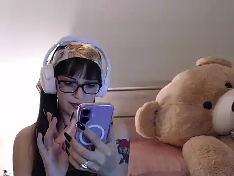 certifiedratchet online show from March 13, 9:31 pm