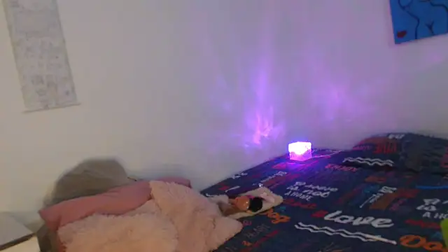 Victoria new online show from October 21, 11:37 pm