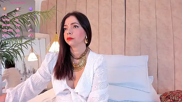 Snapshot of Anantaa_ chatting on November 18, 11:35 am Anantaa online show from November 18, 11:35 am