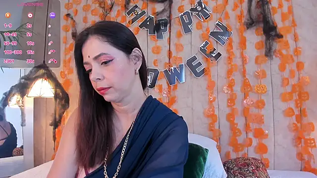 Snapshot of Anantaa_ chatting on October 23, 11:42 am Anantaa online show from October 23, 11:42 am