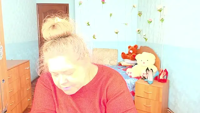 Snapshot of Audrey_Aura chatting on October 4, 5:31 am Audrey Aura online show from October 4, 5:31 am