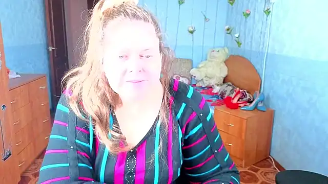 Snapshot of Audrey_Aura chatting on October 22, 5:18 am Audrey Aura online show from October 22, 5:18 am