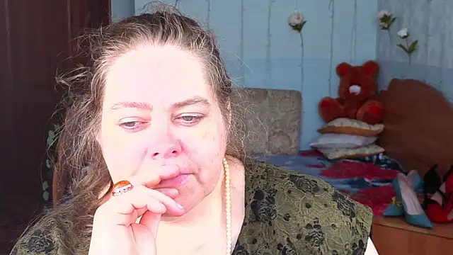 Snapshot of Audrey_Aura chatting on September 14, 5:30 am Audrey Aura online show from September 14, 5:30 am