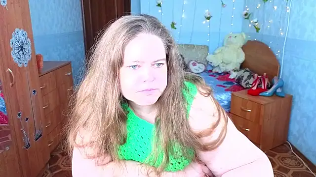 Snapshot of Audrey_Aura chatting on October 27, 6:03 am Audrey Aura online show from October 27, 6:03 am