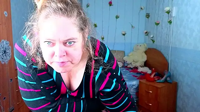 Snapshot of Audrey_Aura chatting on October 20, 5:09 am Audrey Aura online show from October 20, 5:09 am