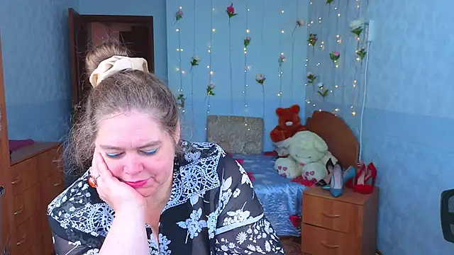 Snapshot of Audrey_Aura chatting on October 1, 5:12 am Audrey Aura online show from October 1, 5:12 am