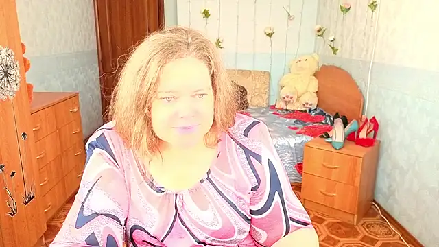 Snapshot of Audrey_Aura chatting on October 16, 5:49 am Audrey Aura online show from October 16, 5:49 am