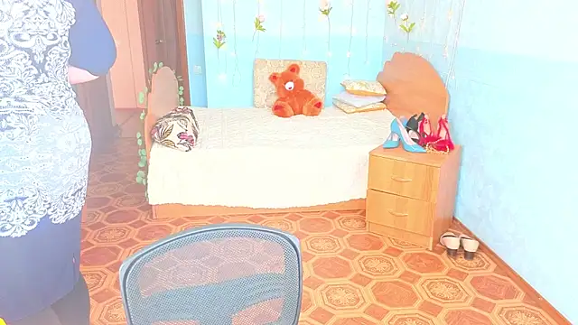 Snapshot of Audrey_Aura chatting on September 11, 5:07 am Audrey Aura online show from September 11, 5:07 am