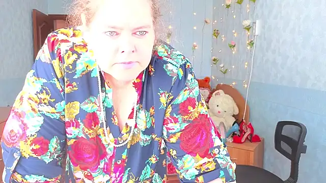 Snapshot of Audrey_Aura chatting on September 24, 5:03 am Audrey Aura online show from September 24, 5:03 am