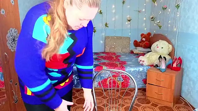 Snapshot of Audrey_Aura chatting on October 10, 5:08 am Audrey Aura online show from October 10, 5:08 am