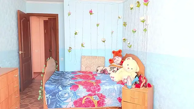 Snapshot of Audrey_Aura chatting on September 21, 5:45 am Audrey Aura online show from September 21, 5:45 am