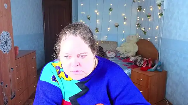 Snapshot of Audrey_Aura chatting on October 28, 5:18 am Audrey Aura online show from October 28, 5:18 am