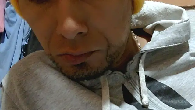 Boycumlatino online show from March 24, 1:33 pm