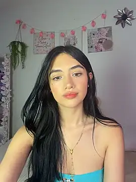 Snapshot of mandy222_ chatting on August 6, 4:51 am mandy222 online show from August 6, 4:51 am