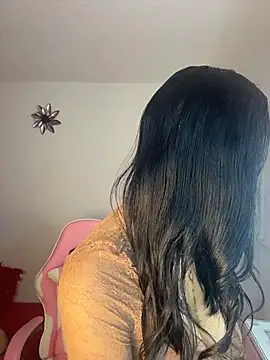 mandy222  online show from March 12, 5:34 am