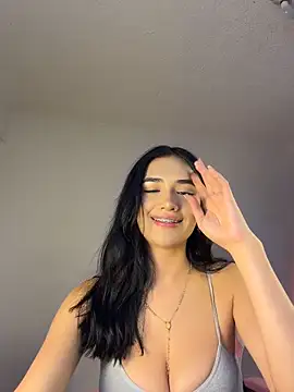 mandy222  online show from April 23, 5:58 am