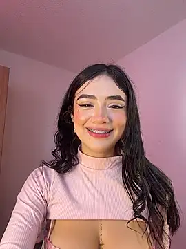 mandy222  online show from April 12, 9:51 pm