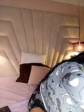 KITY HILL online show from April 9, 2:57 am