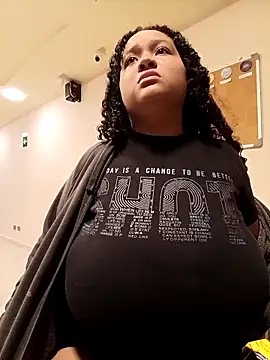 KITY HILL online show from March 29, 2:13 am