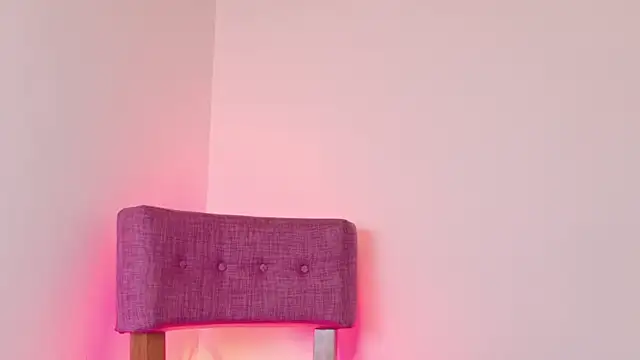 KITY HILL online show from November 15, 4:05 am