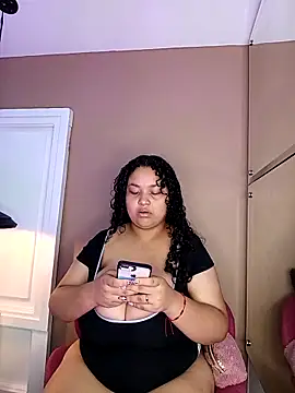 KITY HILL online show from March 10, 3:32 am