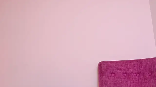 KITY HILL online show from November 3, 4:28 am