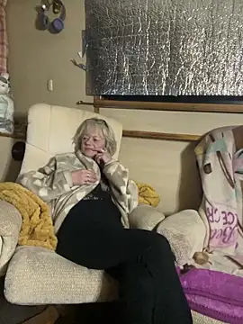 ladyboatlady online show from March 16, 8:00 pm