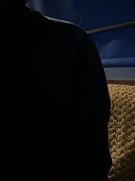 Snapshot of ladyboatlady chatting on October 31, 7:27 am ladyboatlady online show from October 31, 7:27 am