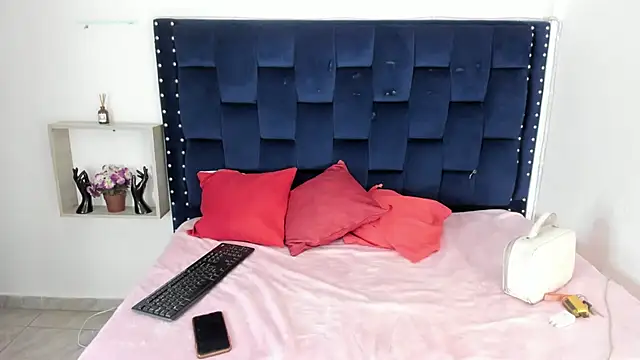 scarlett enjoy1 online show from November 28, 12:27 pm