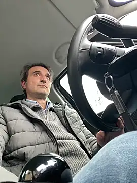 sasatimido online show from March 31, 4:20 pm