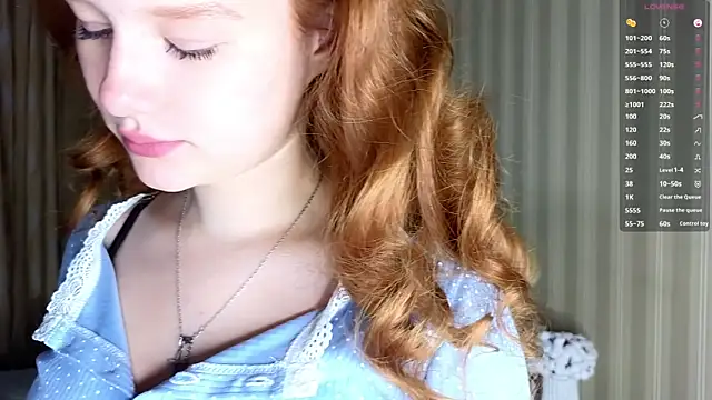 Juuulia  online show from March 4, 2:25 pm