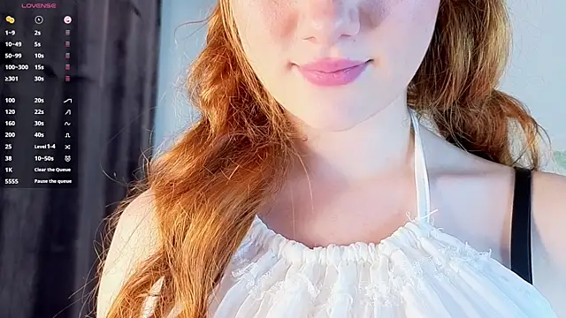 Juuulia  online show from July 13, 2:16 pm