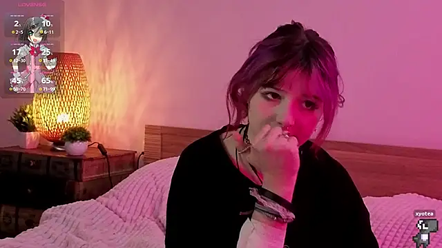 Snapshot of TaiteBeat chatting on September 14, 5:35 pm TaiteBeat online show from September 14, 5:35 pm