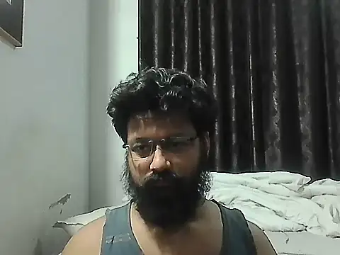 Dollseye online show from April 4, 5:19 pm