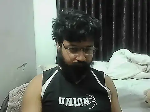 Dollseye online show from April 7, 5:26 pm