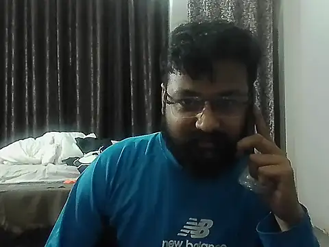 Dollseye online show from February 17, 1:52 pm