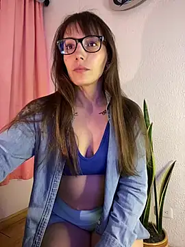 paula miler1 online show from July 17, 10:18 pm